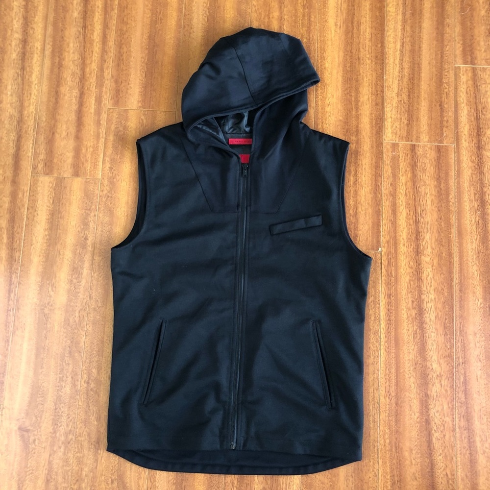 Zara Man Hooded Modern Vest Black
